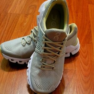 On Cloud Tech swiss engineering running shoe.